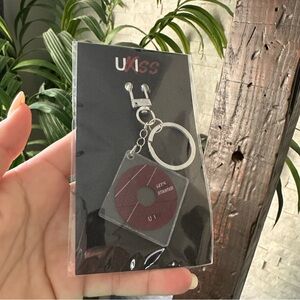 U-KISS "Let's Get Started" K-pop merchandise acrylic CD keychain New in Package